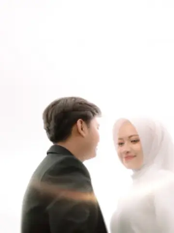 Claudia & Wiguna