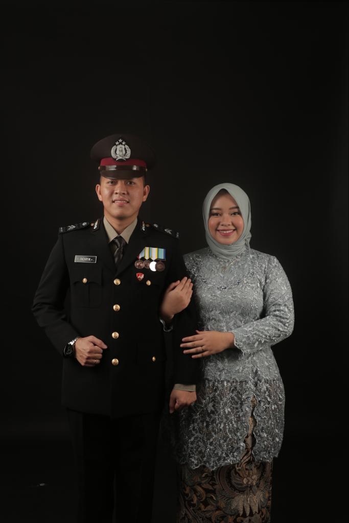 Tentang Undangan Digital 16 01549be2 bae9 41c7 9a7d 5909094e98c7 Undangan Digital Website